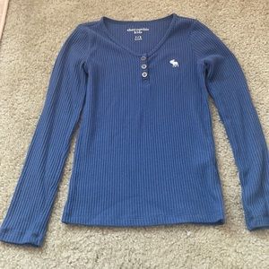 Girls Abercrombie Kids long sleeve top. Size 7/8.